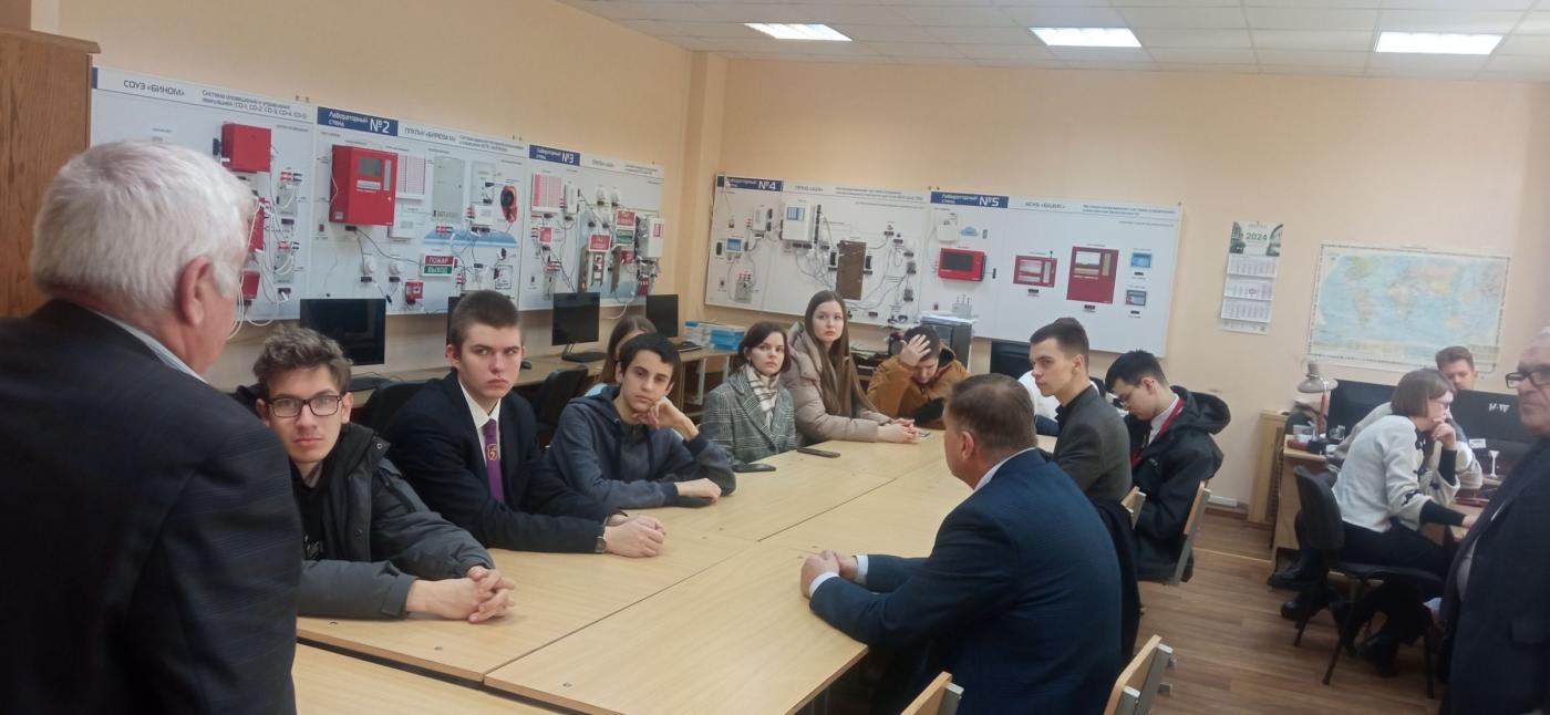 Республиканский конкурс «ТехноИнтеллект» на приборостроительном факультете